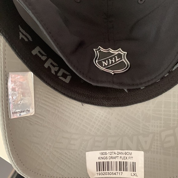 NWT:LA Kings Authentic NHL Pro Cap - Picture 6 of 8